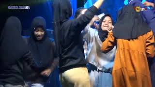 Midua Cinta Cover Nova Arga - Sule Prikitiw Sagita Kirana Live Cinahi