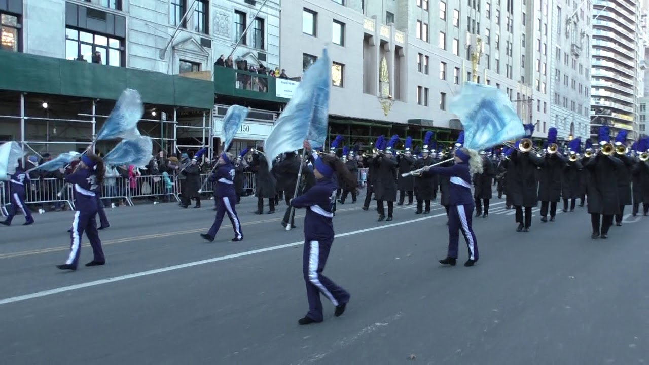Thanksgiving Day Parade~2018~NYC~Grants Pass HS Marching Band from Oregon~NYCParadelife - YouTube