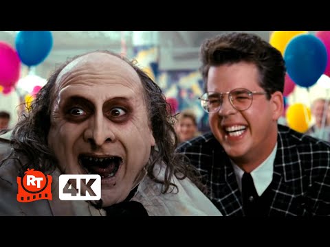 Still from the movie Batman Returns
