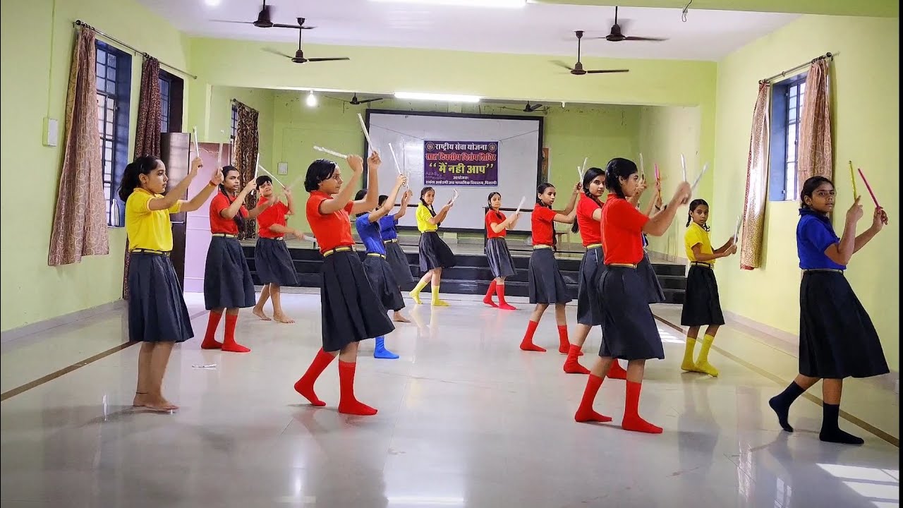 Garba Dance By Rakesh Acedmy students pilani | Choreography By Rahul d4 ...
