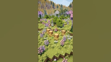 This Bee Farm Actually Works in Minecraft! 🐝