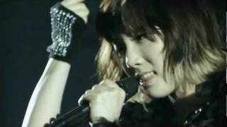 Miniatura de "[720p]GIRLS' GENERATION JAPAN TOUR BLU-RAY - Taeyeon _ Devil's Cry"