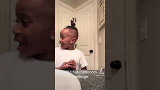 Kids bathroom challenge 😂😂