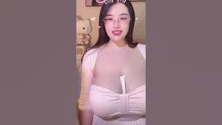 Bigo Live Tante Tobrut, Gayanya Bikin Netizen Salah Fokus 😍 #bigolive #periscope #tantesange