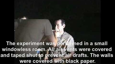 Oxygen Mask Spreads Respiratory Droplets