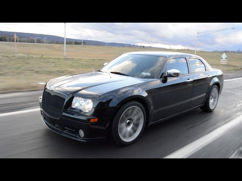 2007 Chrysler 300 SRT8 Review! Comfort and Speed?
