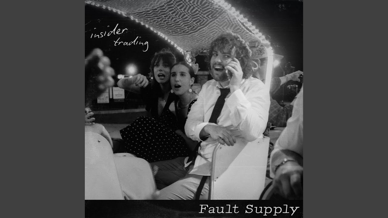 Guarda Fall Away su YouTube Guarda Fall Away su YouTube