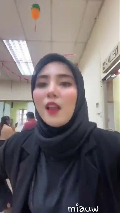 TikTok Hijab Hot Gunung Gede