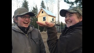 Girls Making Their Own Home Made Tinyhouse