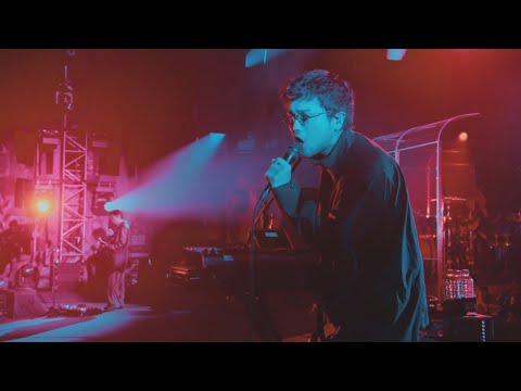 King Gnu - 千両役者 (2022 Live at Tokyo Dome) - YouTube