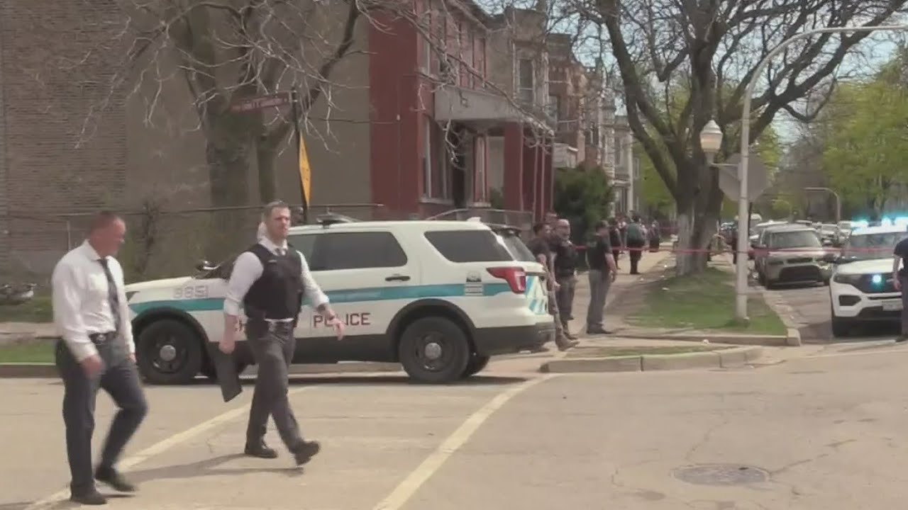 Family of man shot and killed by Chicago Police files federal lawsuit ...