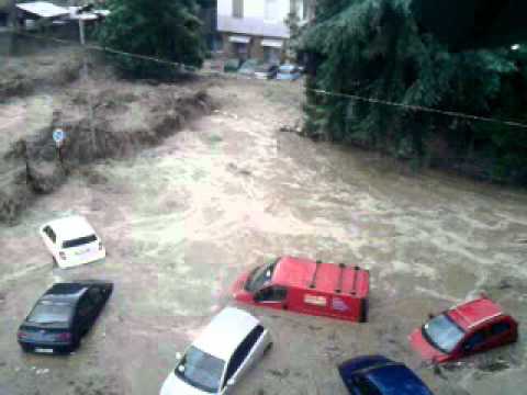 GENOVA - Alluvione 2010 OTTOBRE - Incredibile
