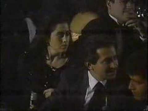 Luis Miguel junto a su padre en una entrega de premios - YouTube