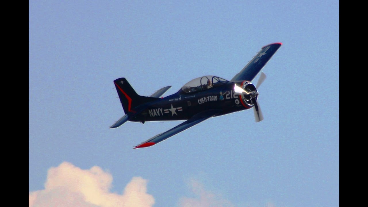 Toni Eichhorn - North American T-28 at Hahnweide Airshow 2016