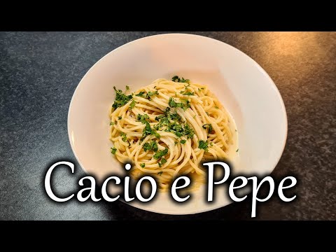 Cacio e Pepe Noodles. So easy, fast and flavorful.