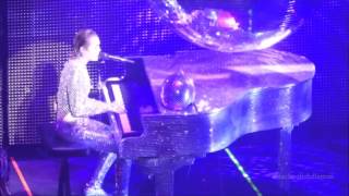 (HD) Miley Cyrus Pablow the Blowfish Vancouver Dec 2015