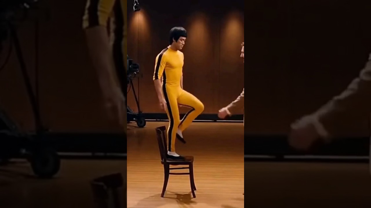 Bruce Lee – Impossible Balance TestOne leg. Full force. Zero movement.