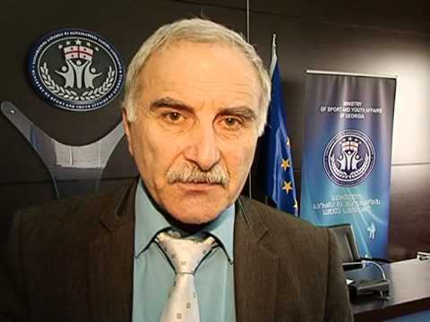 ილია ვეკუას თასი