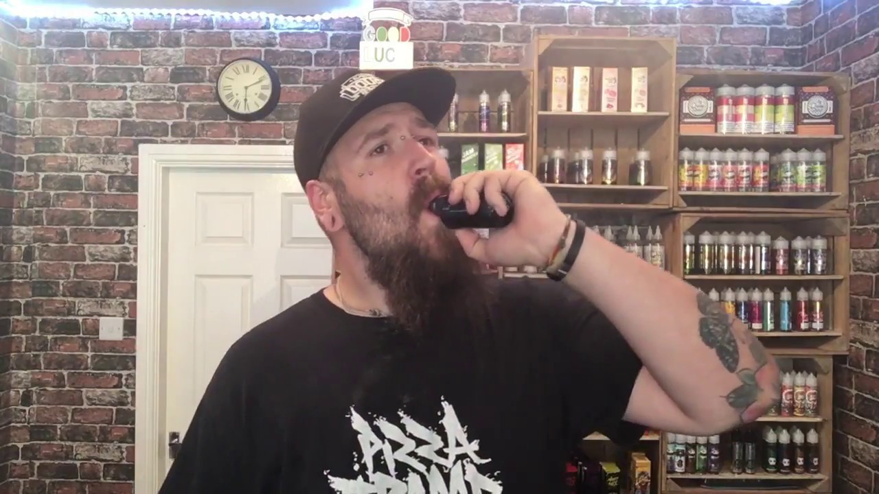 Apple berry crumble  by IVG eliquid review •The Vapery•