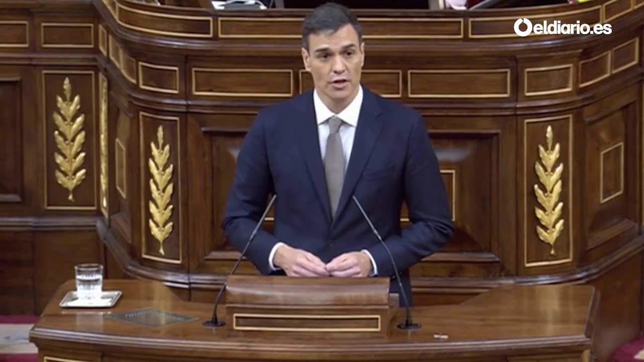 Rajoy, a Sánchez: “Quien tiene que dimitir es usted y además de manera irrevocable”