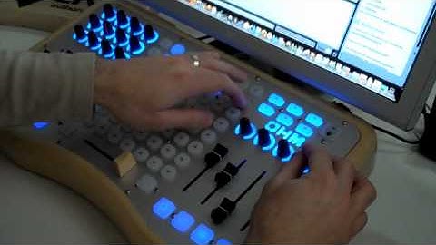 Ohm64 with Ableton Live Closeup