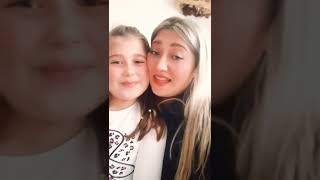 Sen Benim Üzümlü Kekim Ben Sensiz Nerelere Gideyim. Sana Nefesinden Daha Yakınım.hep Peşinde Bu Anne