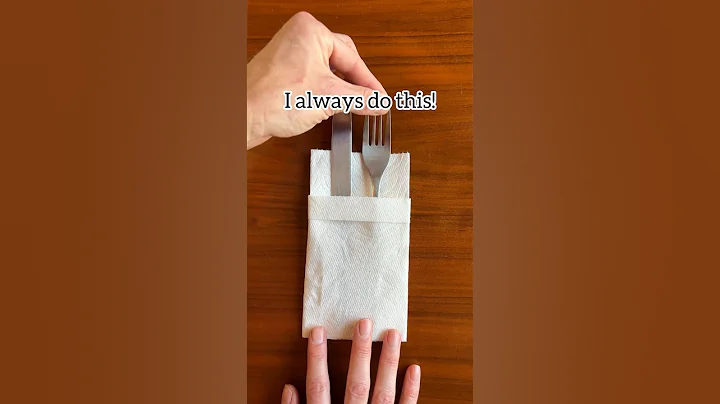 This folding #hack is perfect for guests! 🍽️ #hosting #dinnerparty #dinnerideas