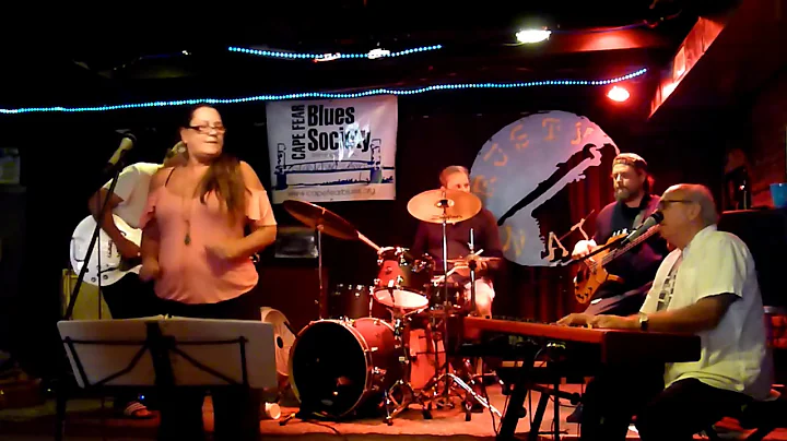 The Rhythm Bones (feat. Teresa Pittman)-Chain of F...
