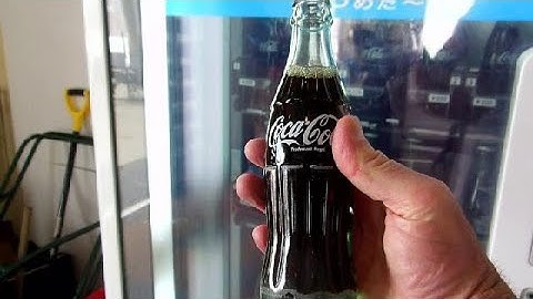 Coke Bottle & Beer Vending Machines in Japan