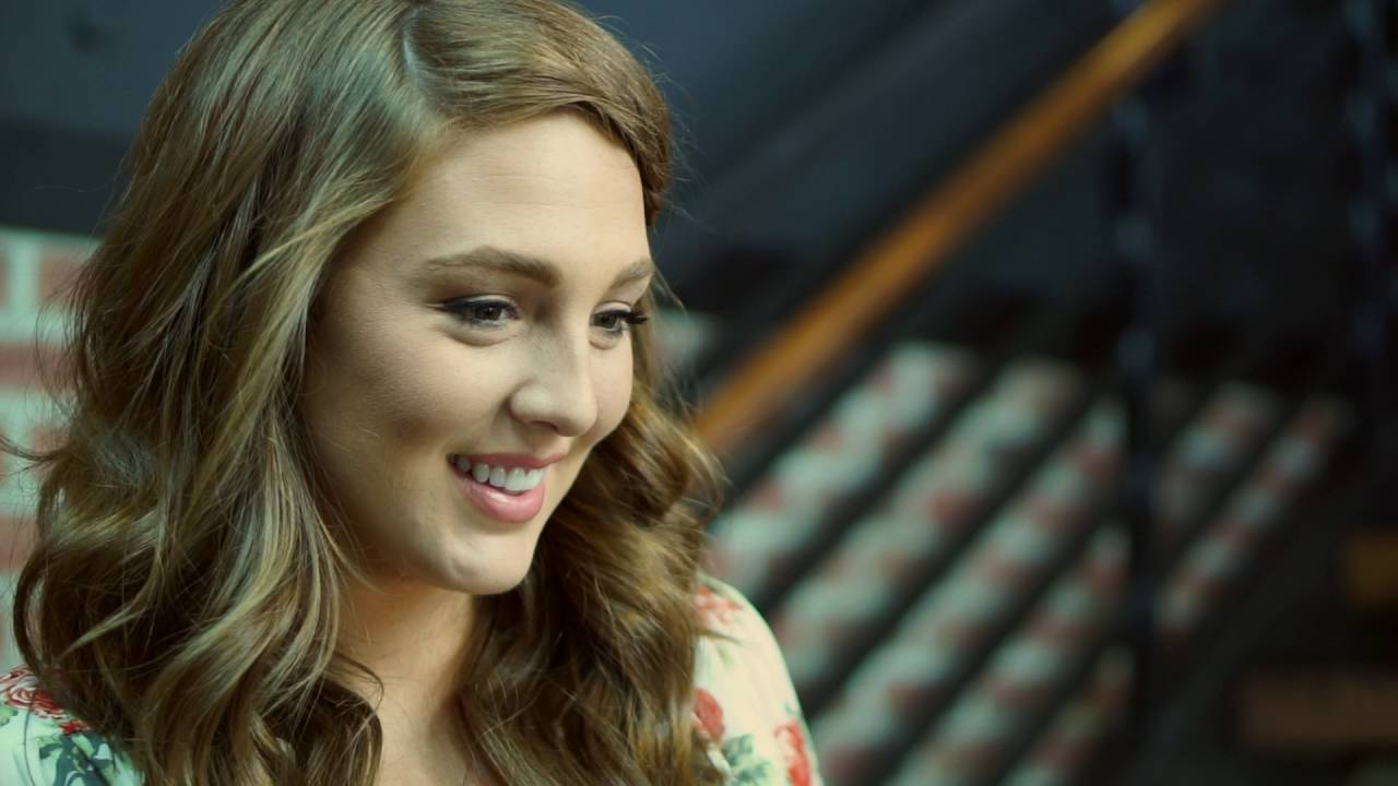 Indianapolis's Top Salon Teams with Raelynn's Boutique for Summer Hairstyles