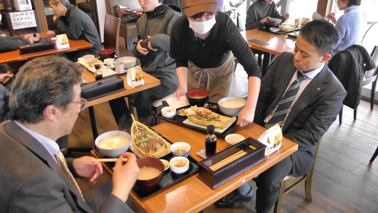 漁港直送！究極コスパの海鮮食堂が凄い