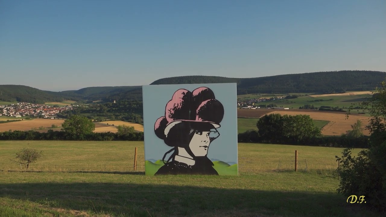 Auf dem Weg zur Kirche Mariä Himmelfahrt, in Seitingen Oberflacht
