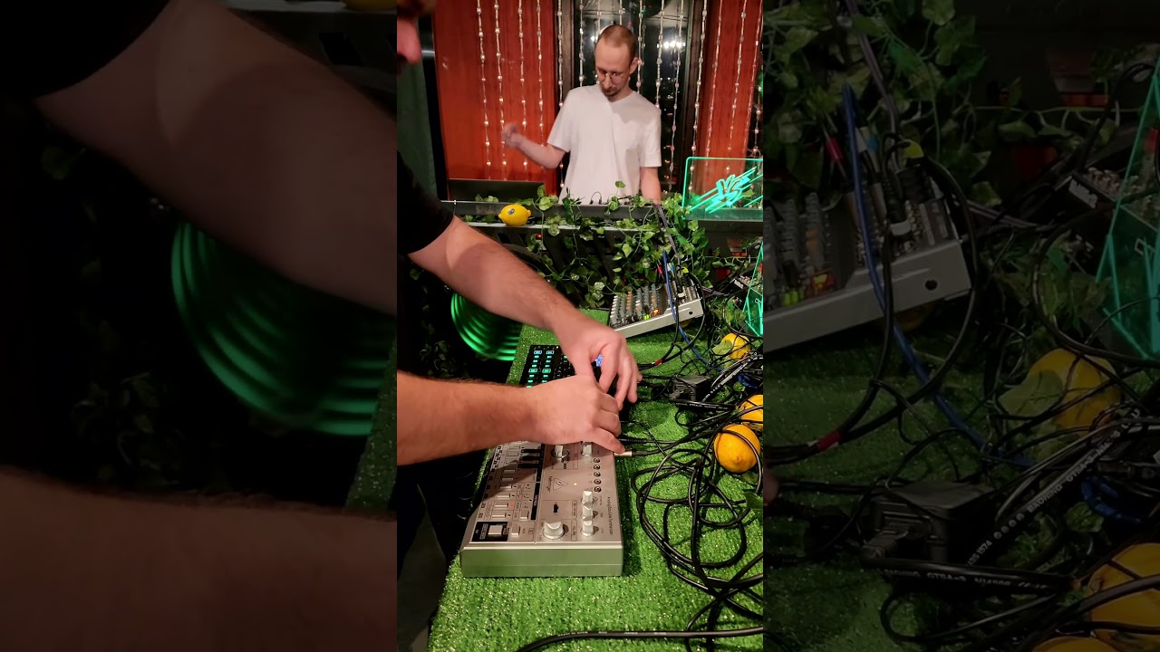 Фрагмент моего acid house лайв сета на 