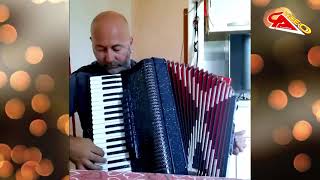 Video thumbnail of "Alessio Mazz "La Gallina""