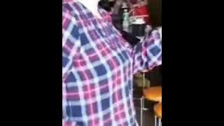 Pengamen kreatif nyanyi lagi GEMUFAMIRE (Lagu dari Maumere)