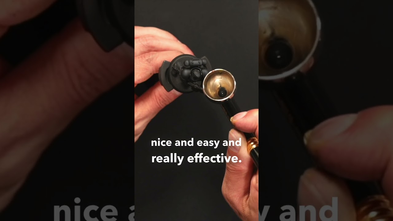 Effortlessly Paint Black with the airbrush