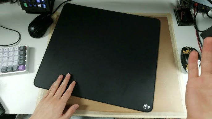 DIY All Black /White Mouse Pad Custom Mouse Mat XXL Rubber Computer Gaming  MousePad Locking Edge