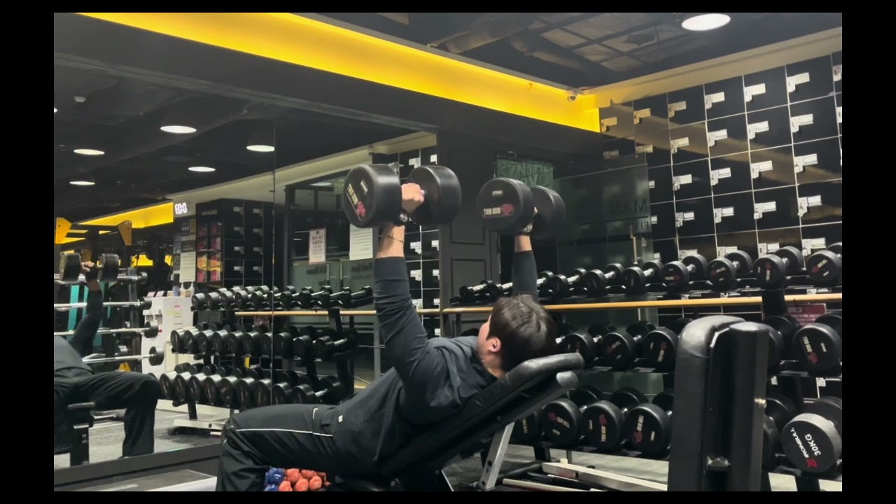 가슴 운동 했습니다.