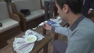 Turkish pupils develop cutlery to help tremor sufferers