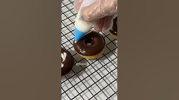 Thumbnail of My drizzle design #minidonuts #drizzle #donuts #tutorial #fyp #shorts