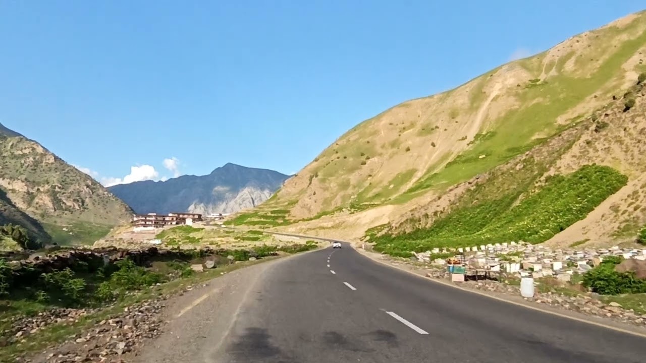 Tour the queen of lake Dudipatsar Lake Besal Naran Borwi sa agy ka safar on the way of Jalkhat.