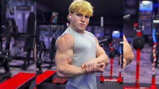3D Muscle Physique Young Bodybuilder Full Aesthetic Breakdown