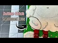 Outline Stitch On A Scalloped Line