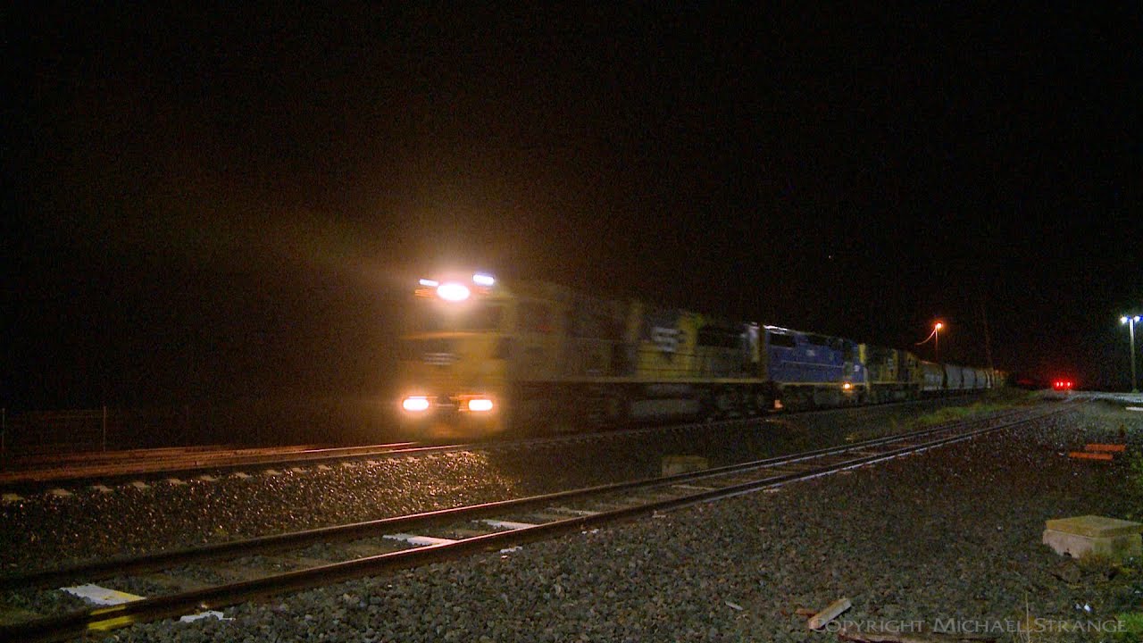 SSR 3SK2 Grain Train To Western Victoria ( SSR102, C504 & SSR101) - PoathTV Australian Railways