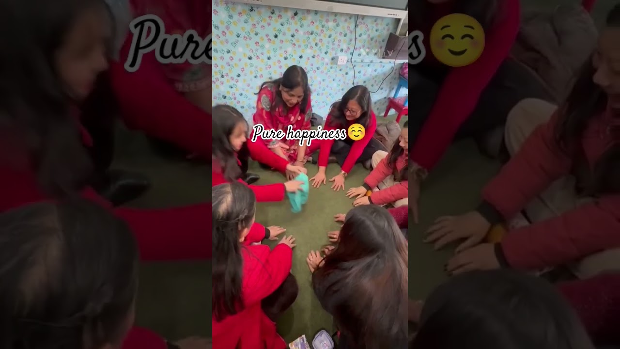 Grateful for these tiny happy moments.☺️