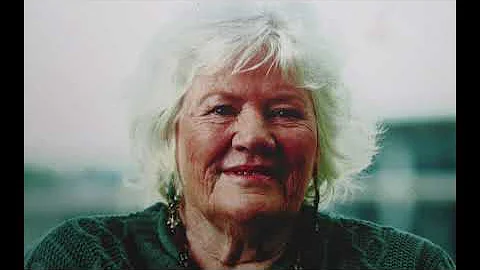 "Harbour Lights" read by Patricia Langford