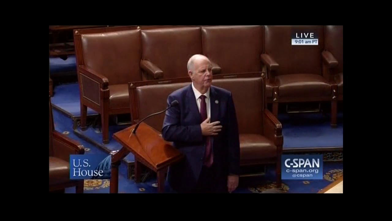 Rep  Tom O'Halleran Leads Congress in the Pledge of Allegiance