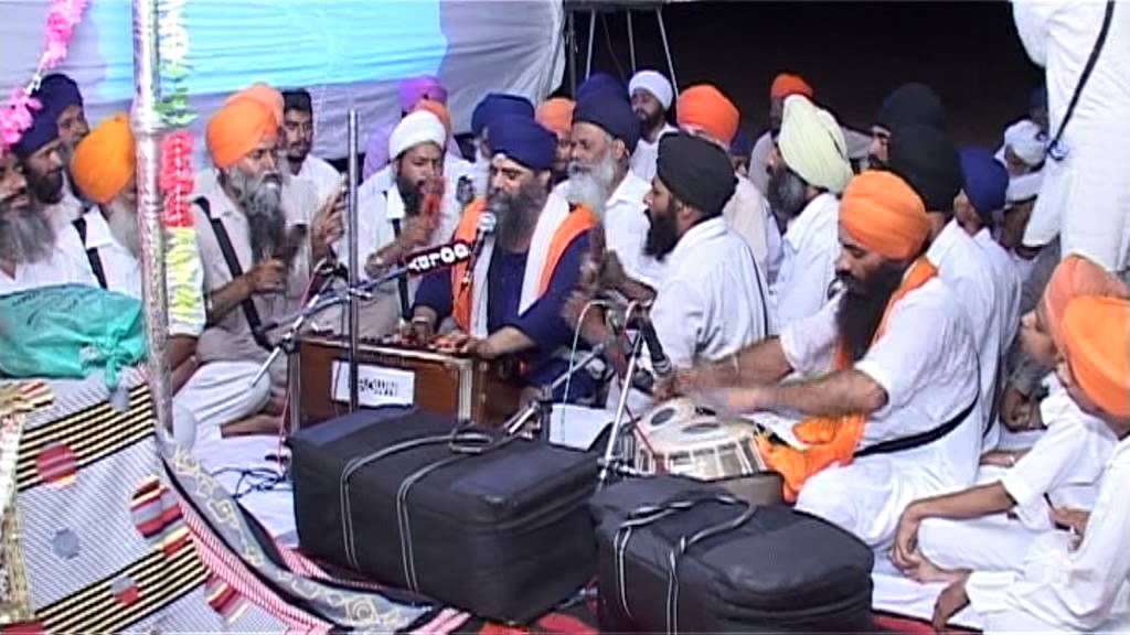 Gurbani (nishkam kirtani jatha gurdaspur 1st june 2013 at MAND)