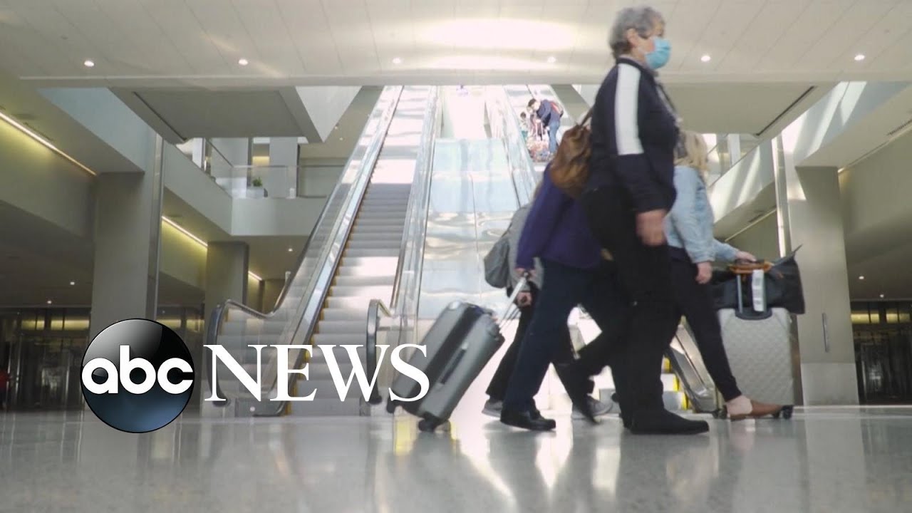 Americans hit the skies ahead of Thanksgiving l GMA