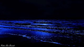 Reduce Symptoms of Insomnia with Ocean Waves and Sounds on a Dark at Night